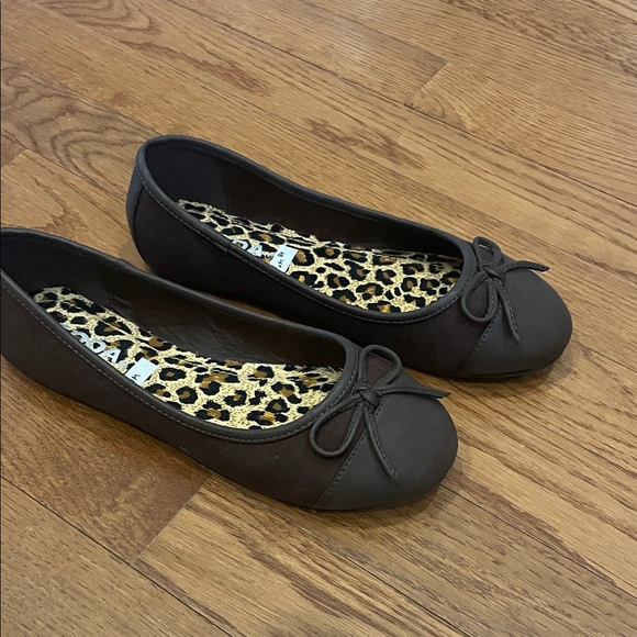 Soda Shoes - Soda Dark Brown Flats with Bow